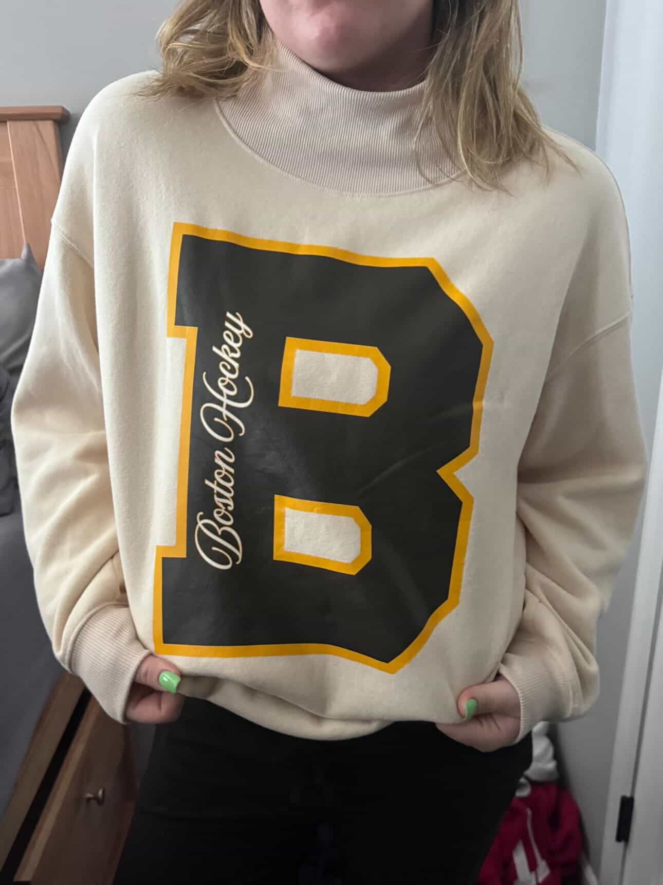 Boston Hockey Mockneck