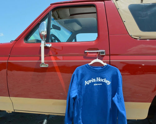 Après Hockey Crewneck